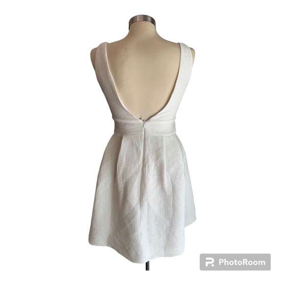 SugarLips Fit and Flare White Sleeveless Dress - Picture 2 of 6